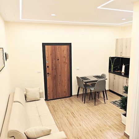 New Apartment Close To Sea And Downtown Vlorë Buitenkant foto